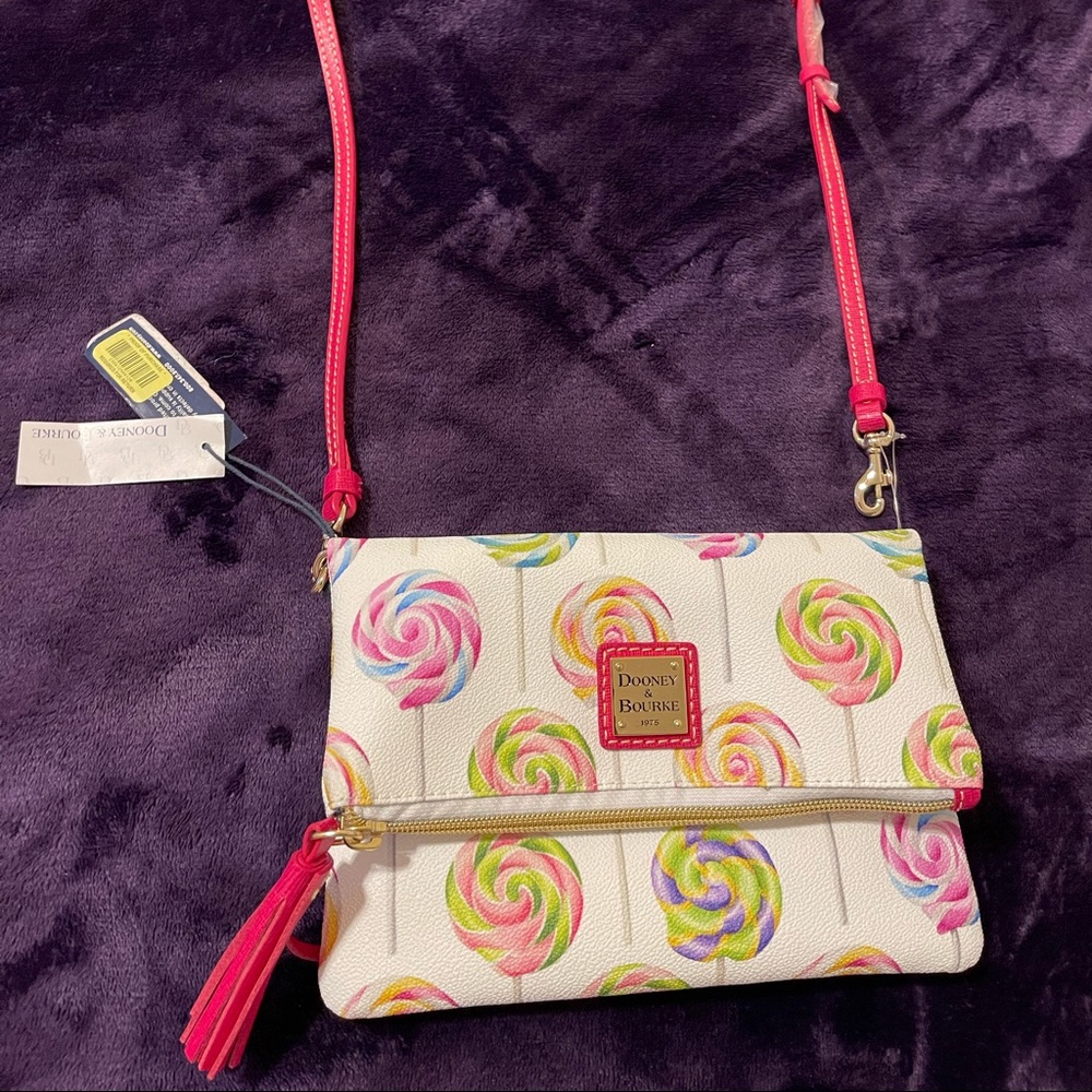 NWT new Dooney and Bourke crossbody purse